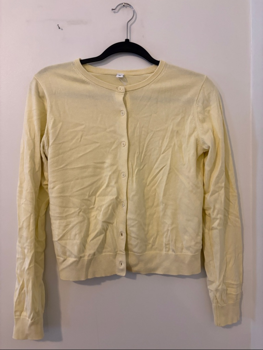 Uniqlo Pale Yellow Crewneck Button-Front Cardigan